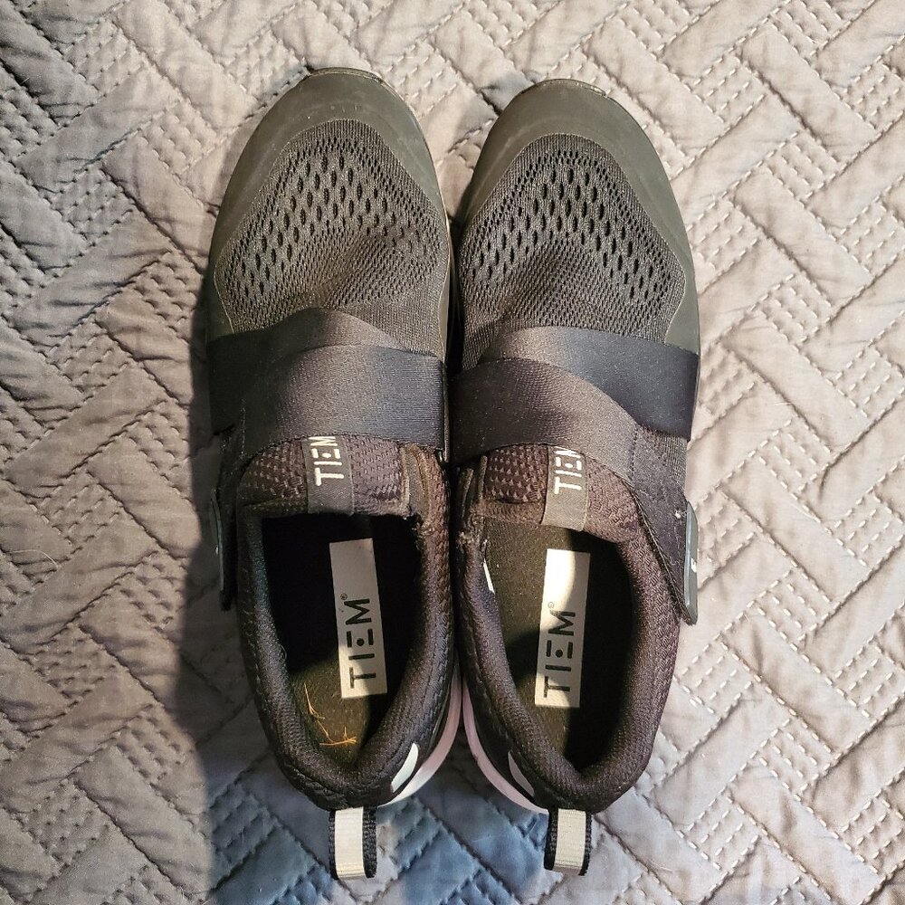 TIEM Slipstream Indoor Cycling Shoes – Black (Gently Used)